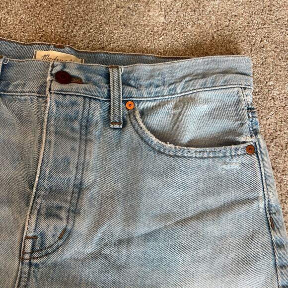 Madewell Women's Relaxed Denim‎ Shorts Light Denim Distressed Size 28 - Picture 2 of 8